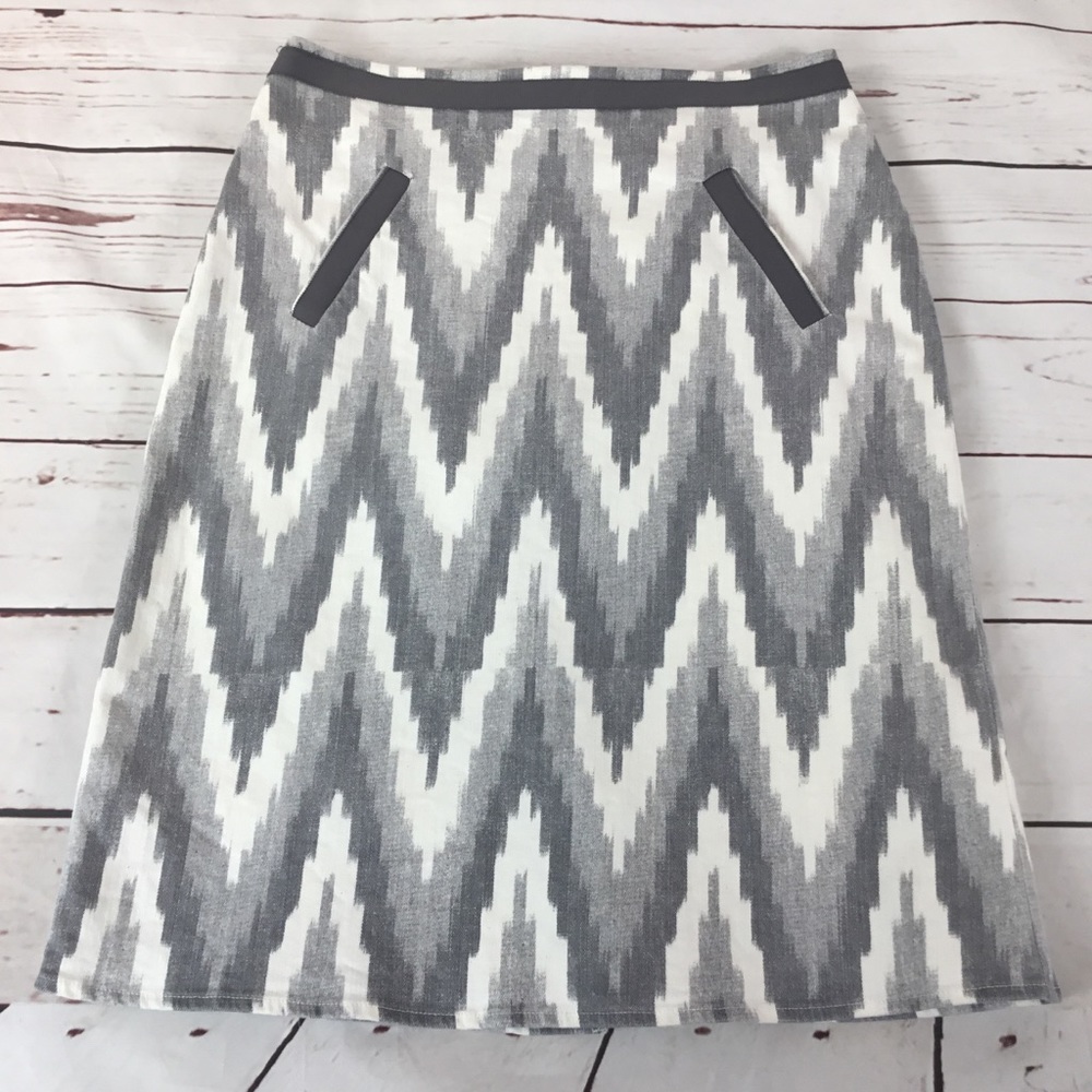 Gray Flamestitch Pattern A-Line Skirt by Jigsaw Artsy Retro Size‎ 2